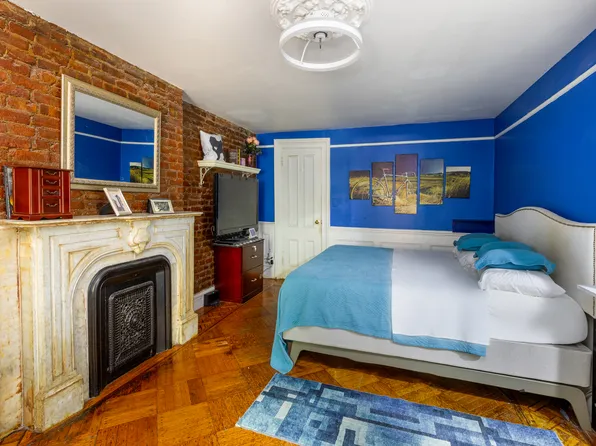 73 Monroe Street image 6 of 13