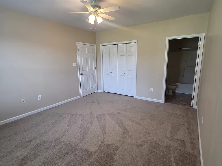 1607 Church St — Photo 10