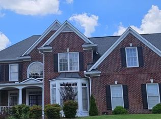 140 Greyfield Dr, Tyrone, GA 30290