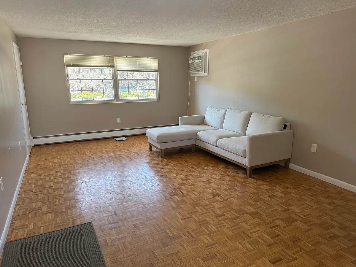 Building Photo - 60A Washington Park Dr #3