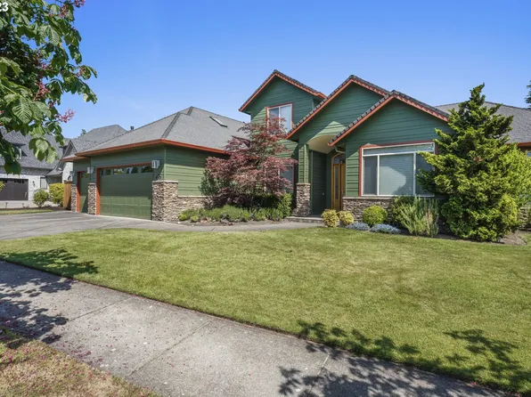 2922 Blacktail Dr, Eugene, OR 97405