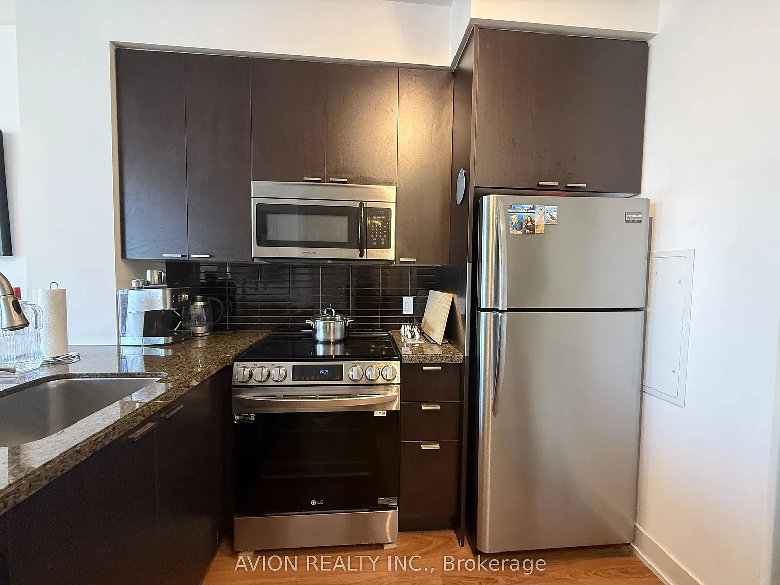 2 bed, $2,500 — Photo 4