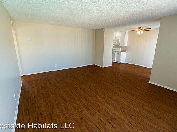 5th image of 24969 Walnut St APT 212