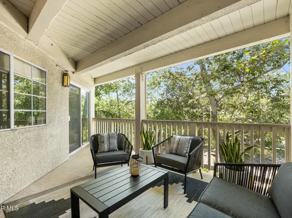 697 Sutton Crest Trl #Tl212, Oak Park, CA 91377