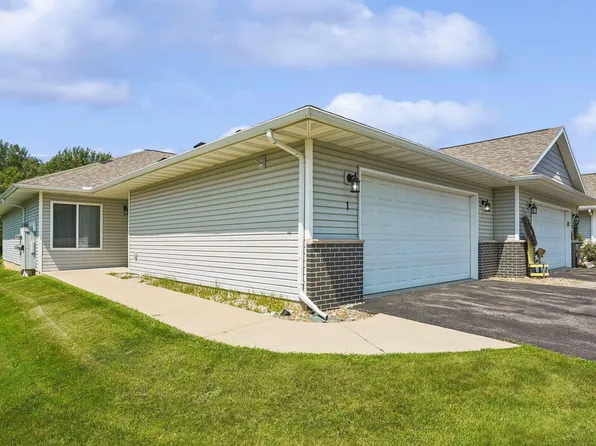 2631 Orchard Dr Unit 1, Cedar Falls, IA 50613
