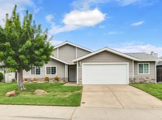 8217 Cottonfield Way, Sacramento, CA 95828