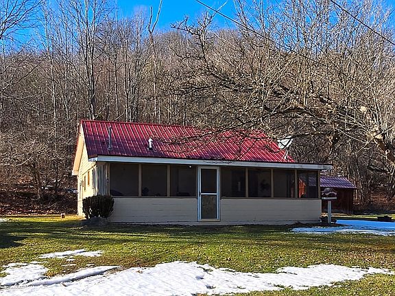 2nd image of 586 Telescope Rd