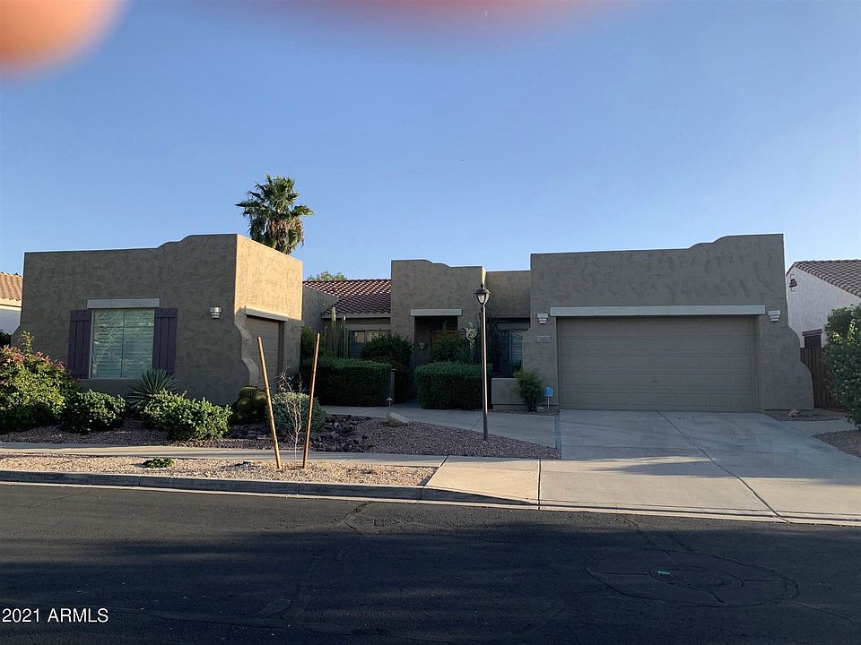 1st image of 2183 E Canyon Pl #3