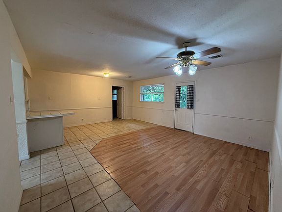 3rd image of 1238 Carla St