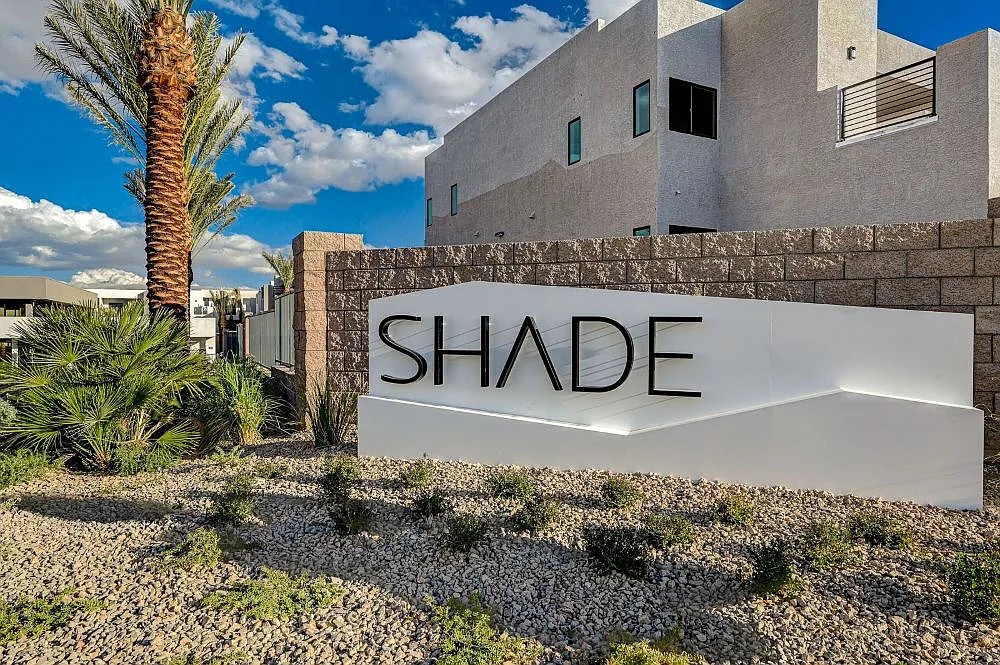 Shade — Photo 1