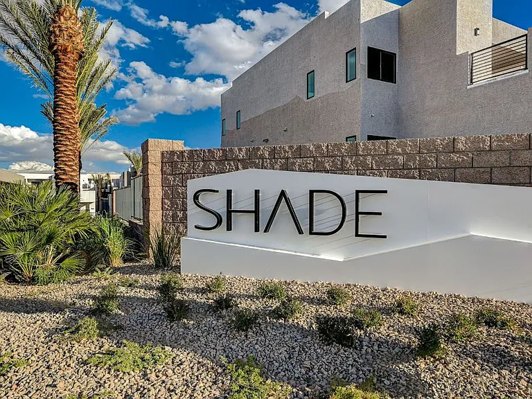 Shade — Photo 1