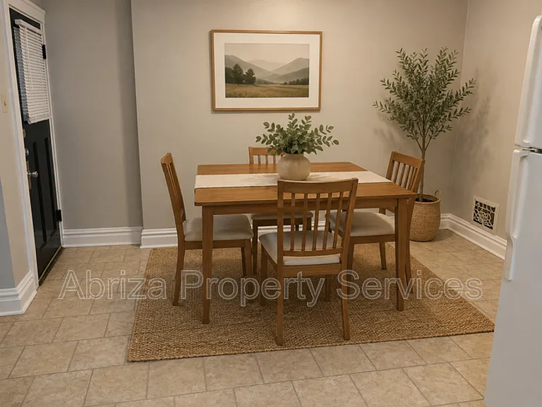 4722 S Grand Blvd #1N — Photo 3