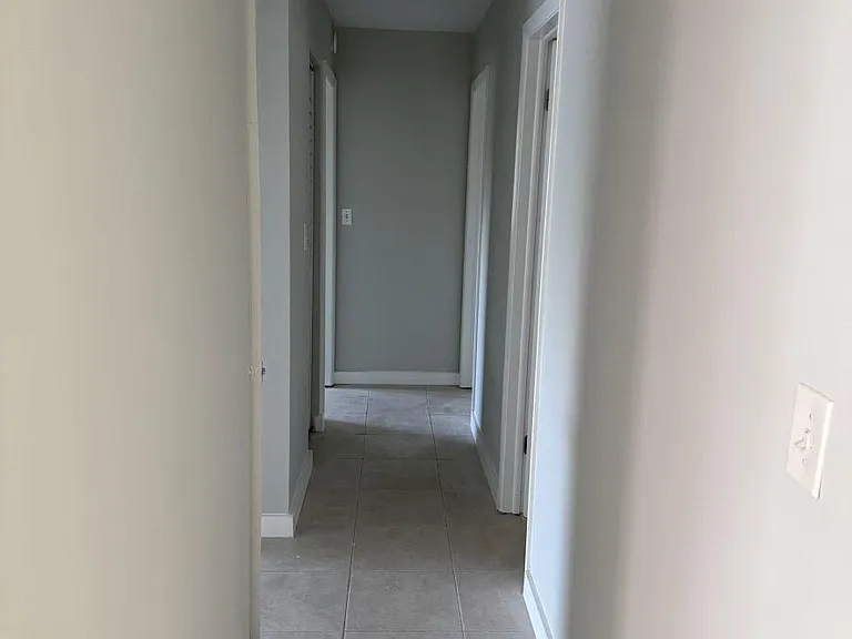 2810 Riverside Dr #201-4 — Photo 7