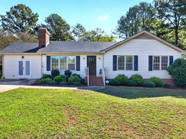 8609 Manns Loop Rd, Apex, NC 27539