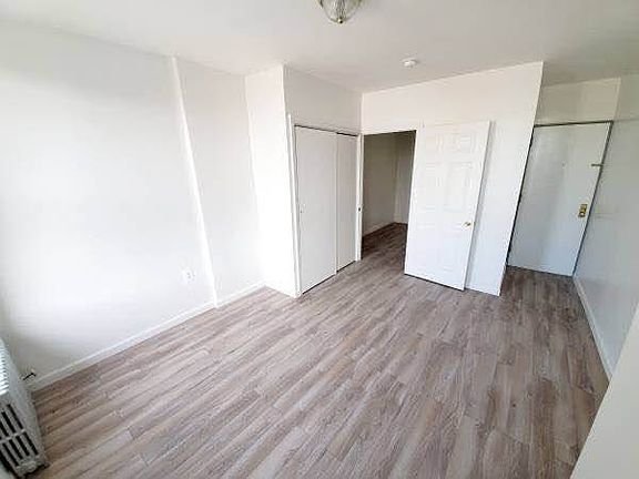 5th image of 4723 4th Ave #3R