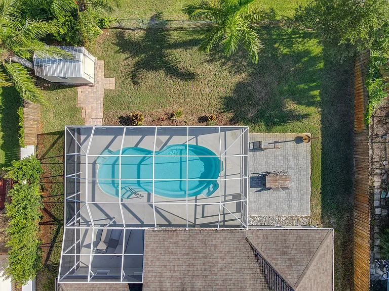 1342 Richwood Cir — Photo 30