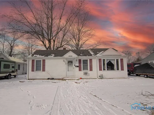 1514 West St, Genoa, OH 43430