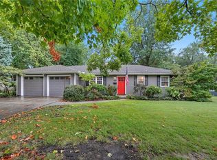 515 E Sheridan St, Olathe, KS 66061