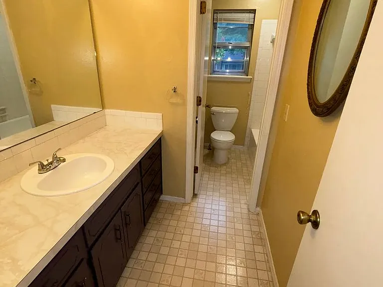 3203 E Cherokee Dr — Photo 10