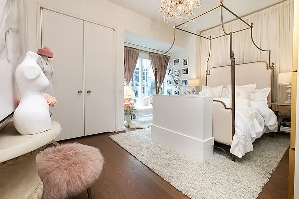 Rented by Oxford Property Group | media 4