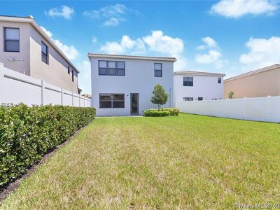 909 NE 191st St, Miami, FL, 33179