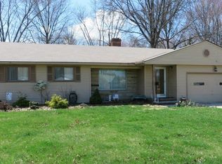 4572 W Ranchview Ave, North Olmsted, OH