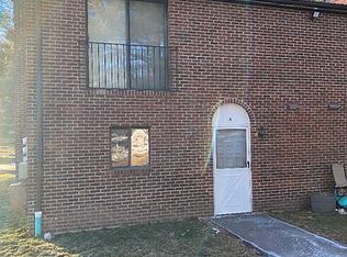 500 Darling St APT 17A, Southington, CT 06489
