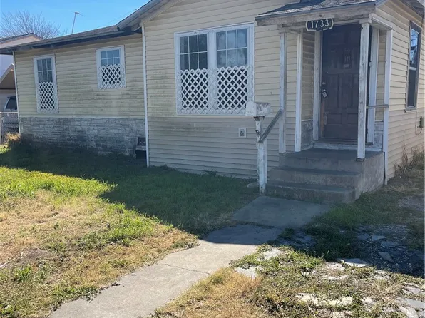 1733 Karen Dr, Corpus Christi, TX 78416