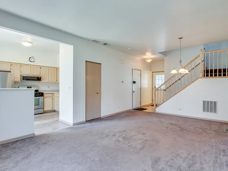 1216 Arapaho Ct #1216 — Photo 3