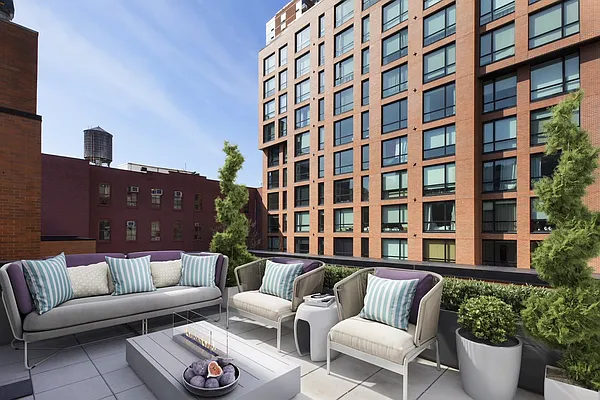 Rented by Douglas Elliman | media 15