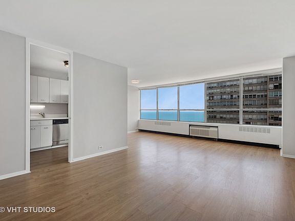 3rd image of 4800 S Chicago Beach Dr