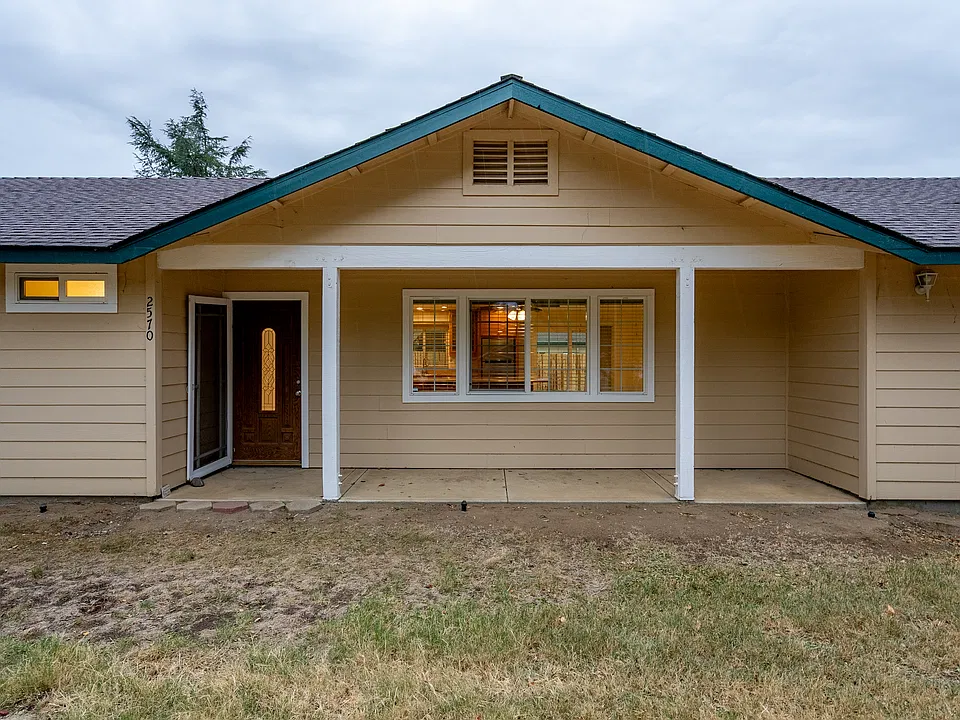 2570 Campo Rd