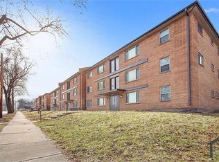 7000 Cleveland Ave, Kansas City, MO 64132
