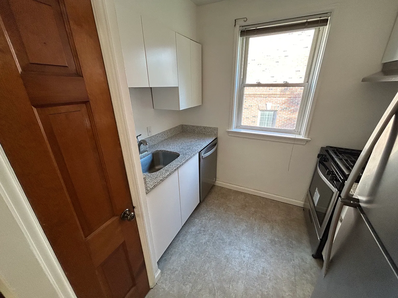 15 Brighton Way — Photo 4
