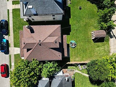 3rd image of 511 Vine St