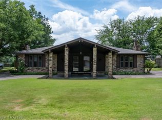 4800 Skywood Dr, Fort Smith, AR 72904