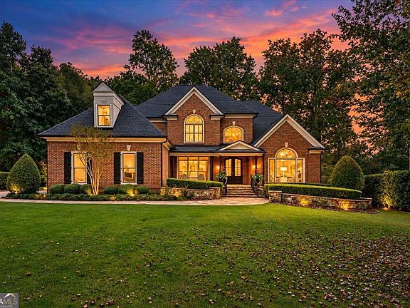 2nd image of 10020 Normandy Ln