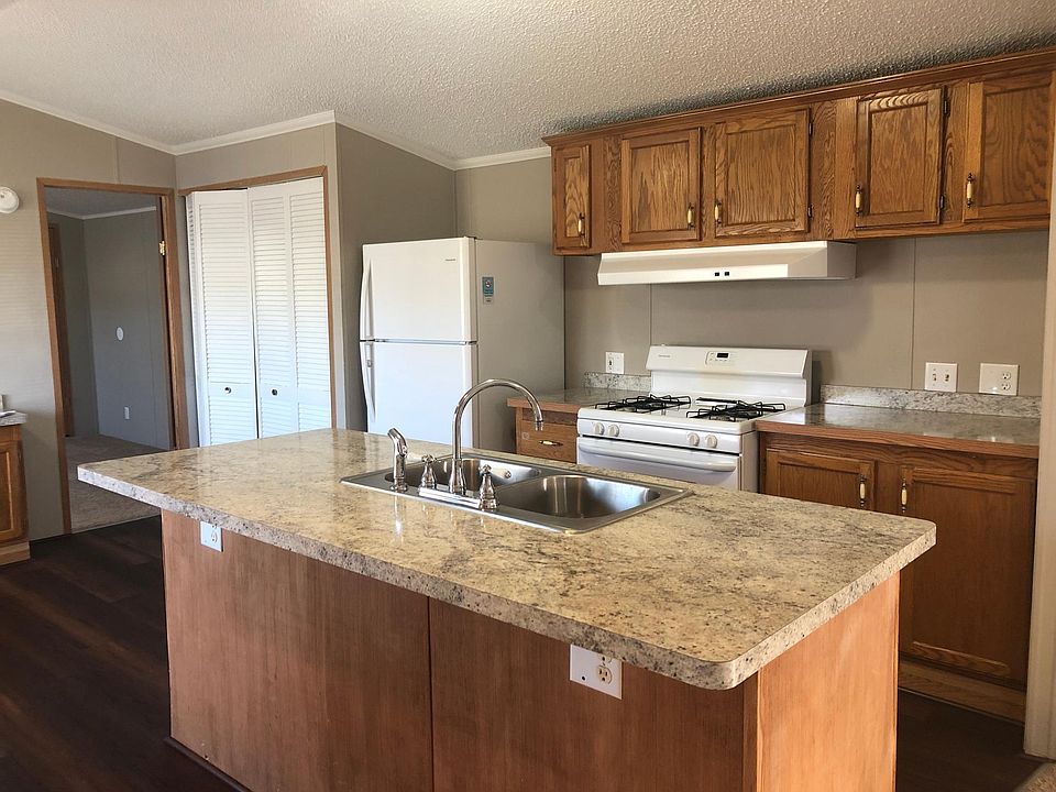 1st image of 59574 Susan Ln E