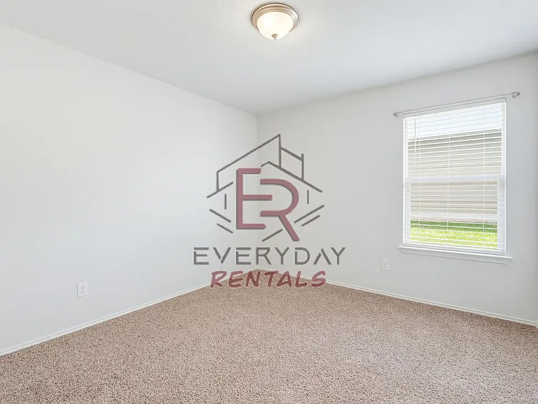 2028 Mallard Ct — Photo 14