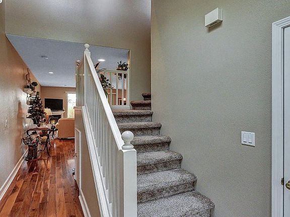 3rd image of 10811 SE 18th Cir #10811