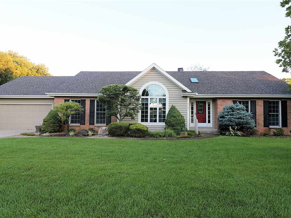 1st image of 51441 Harrington Dr