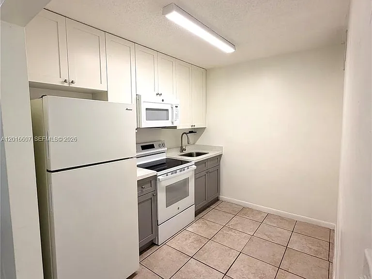 6990 NW 186th St #4-210A — Photo 3