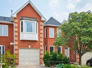 1240 Westview Ter #16, Oakville, ON L6M 3M4