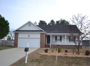 125 Congaree Dr, Raeford, NC 28376