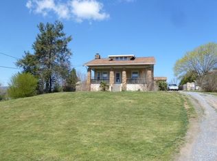 105 Clover Ln, Elkton, VA 22827