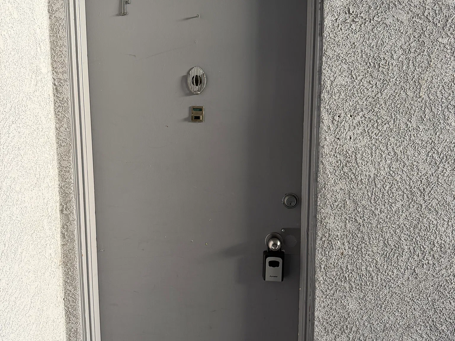 2 bed, 900 sqft, $2,345 — Photo 3