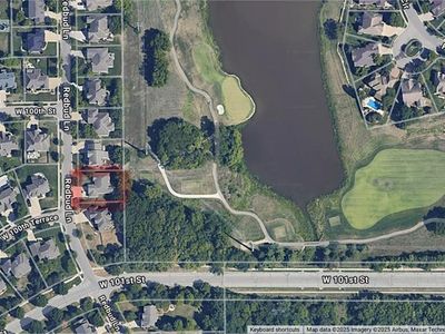 10013 Redbud Ln, Lenexa, KS, 66220