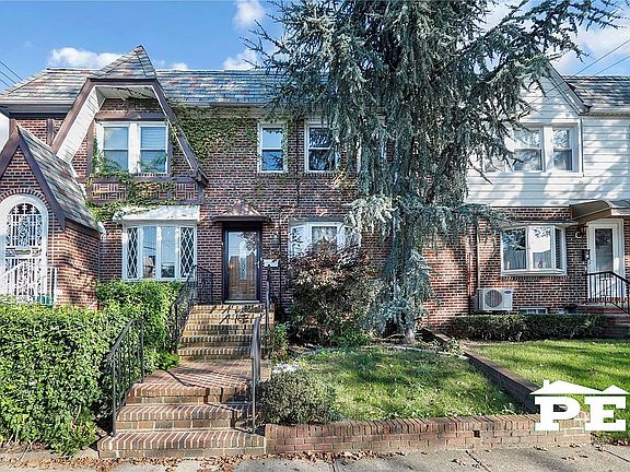2nd image of 3422 Avenue
