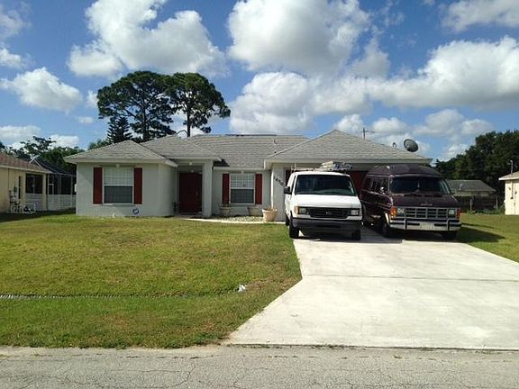 3rd image of 1450 SW Goodman Ave