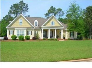 121 Manchester Dr, Albany, GA 31721